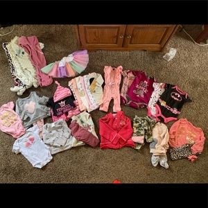 Huge girls 0-3 months LOT